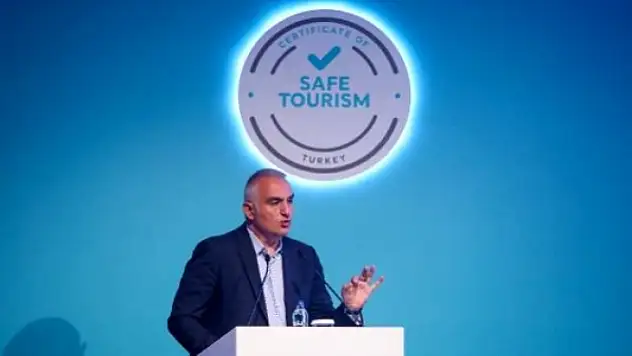 BAKAN MEHMET NURİ ERSOY, RESTORAN VE KAFELERE KREDİ MÜJDESİ VERDİ