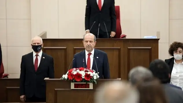 KKTC Cumhurbaşkanı Seçilen Ersin Tatar, Yemin Ederek Göreve Başladı
