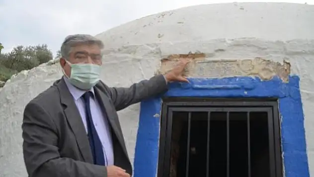 Bodrum'da 150 Yıllık Sarnıcın Kireçle Boyanmasına Tepki