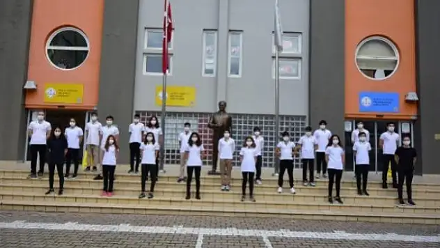 Doğa Koleji Öğrencileri Muğla'da Düzenlenen Türkiye Yüzme Şampiyonasına Damga Vurdu