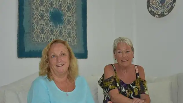 Marmaris'te Yaşayan İngilizler, Yangından Zarar Görenlere 20 Keçi Yardımında Bulundu