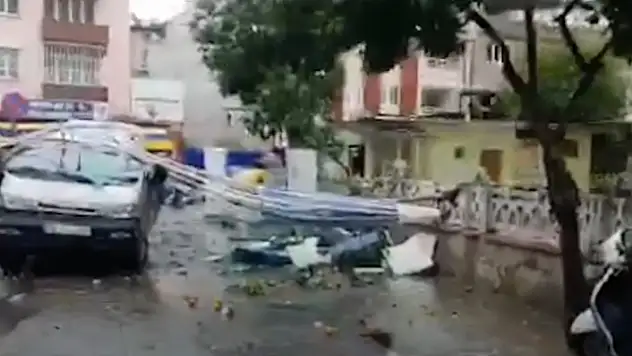 Bodrum'da Fırtına Yaşamı Olumsuz Etkiledi