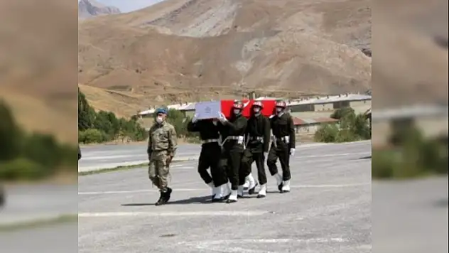 Hakkari'den Acı Haber: 1 Şehit, 2 Yaralı