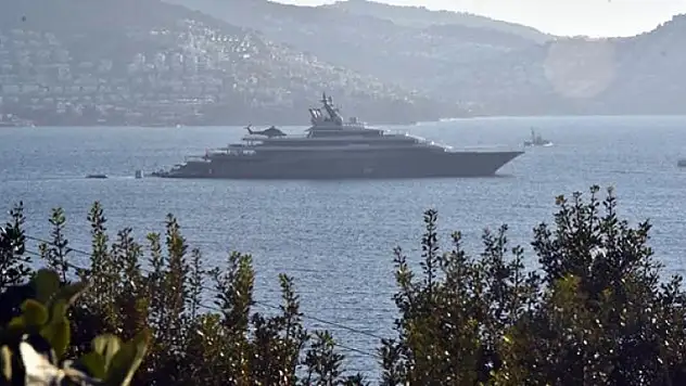 Ünlü Milyarder Jeff Bezos'un Lüks Yatı Bodrum Yalıkavak'a Demir Attı