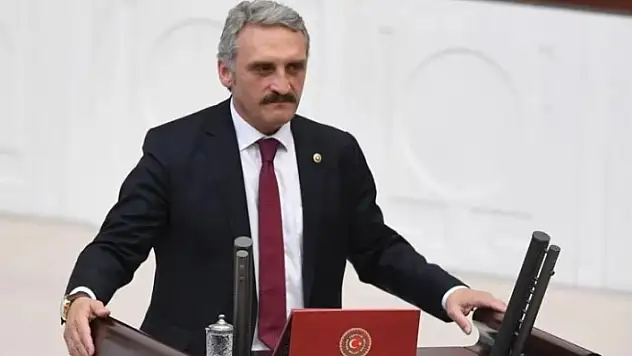 AKP'li Çamlı, Anıtkabir'de Mescid Olması Gerektiğini Savundu