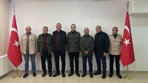 Libya'da 2 Yıldır Alıkonulan 7 Türk Vatandaşı, MİT ve Katar'ın Ortak Operasyonuyla Türkiye'ye Getirildi