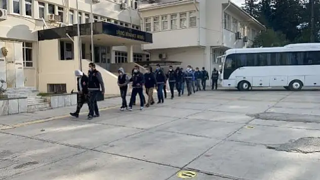 Muğla'nın da Aralarında Bulunduğu 3 İlde 'Torbacı' Operasyonuna İlişkin 18 Tutuklama