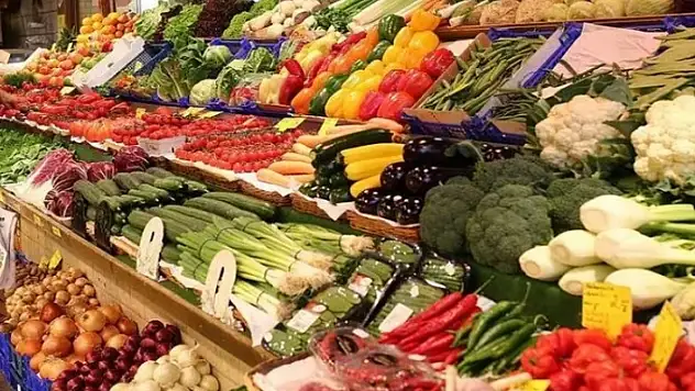 İnternetteki Sebze ve Meyve Fiyatlarını Görenler, Gözlerine İnanamadı