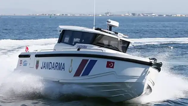 Milli İmkanlarla Üretilen 2 Bot Jandarmaya Teslim Edildi