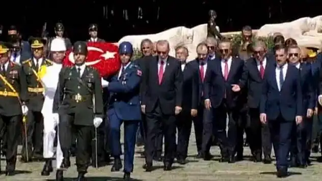 Cumhurbaşkanı Erdoğan ve Devlet Erkanı Anıtkabir'de
