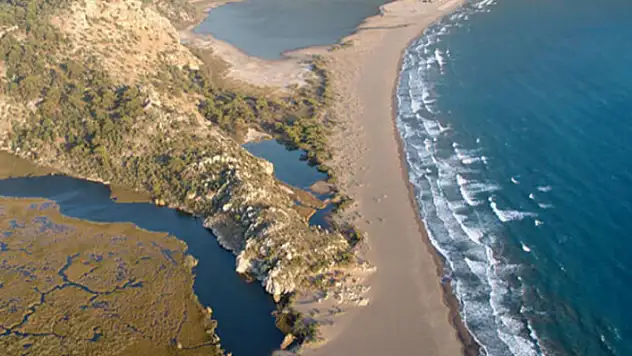 Dalyan'daki İztuzu Plajında Deniz Dibi Temizliği Yapıldı