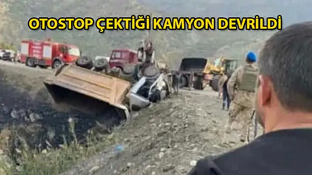 Otostop Çektiği Kamyon Kaza Yaptı, 17 Yaşındaki Genç Hayatını Kaybetti