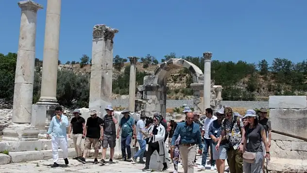 Stratonikeia'daki Kazı Çalışmaları Bilim İnsanlarının İlgisini Çekiyor