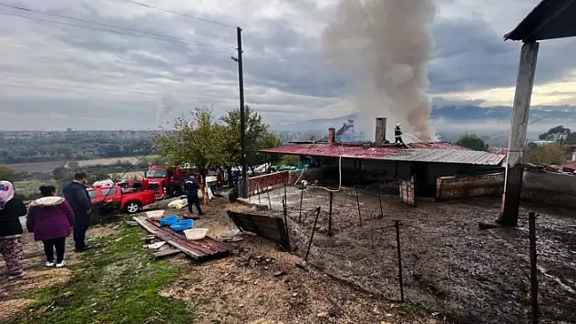 Yatağan'daki Bir Evde Korkutan Yangın