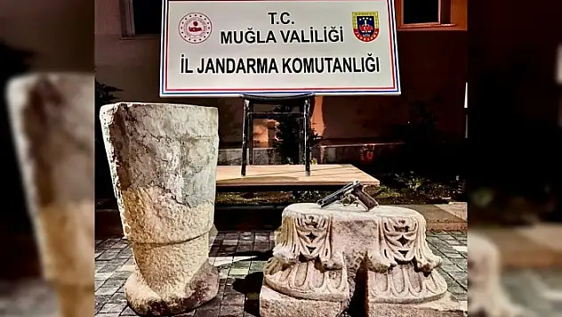 KAVAKLIDERE'DE KAÇAK KAZI YAPAN ŞAHIS YAKALANDI