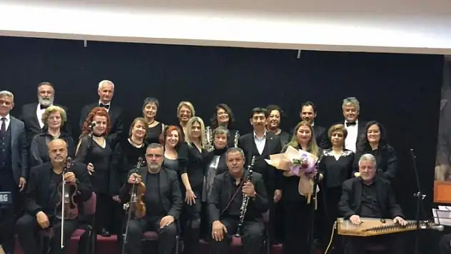 Köyceğiz'de Türk Sanat Müziği Konseri Yoğun İlgi Gördü