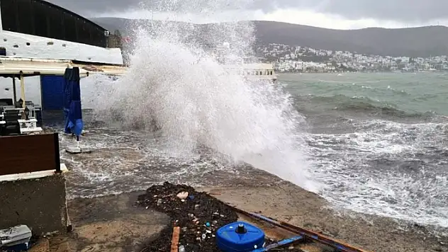 Meteoroloji'den Ege Denizi İçin Kuvvetli Fırtına Uyarısı