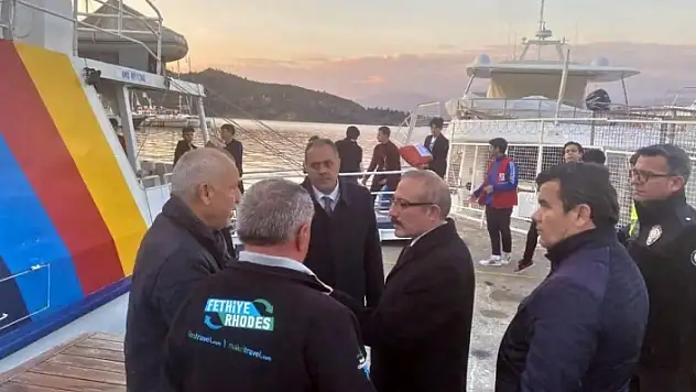 KAYMAKAM KARAMAN, RODOS ADASI'NDAN GÖNDERİLEN YARDIMLARI KARŞILADI