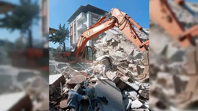 MENTEŞE BELEDİYESİ DEPREM BÖLGESİNDEKİ ÇALIŞMALARA KATILDI