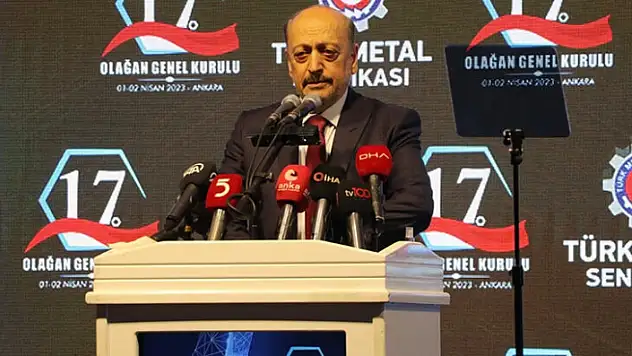 BAKAN BİLGİN, ÜCRETLERDEKİ VERGİ DENGESİZLİĞİNİN ÇÖZÜLECEĞİNİ AÇIKLADI