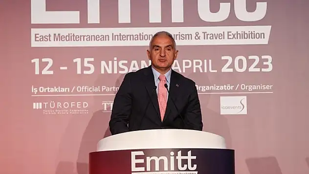 BAKAN ERSOY: DÜNYADA EN ÇOK TURİST AĞIRLAYAN 3. ÜLKE OLMAYI BAŞARDIK