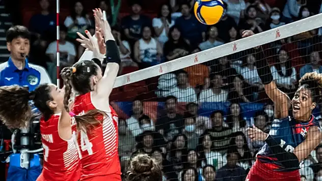 A MİLLİ KADIN VOLEYBOL TAKIMI İLK İKİ HAFTAYI 3. SIRADA TAMAMLADI