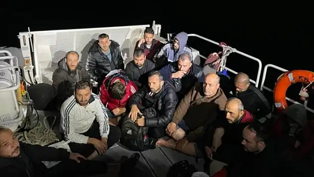 DATÇA'DA 46 DÜZENSİZ GÖÇMEN YAKALANDI!