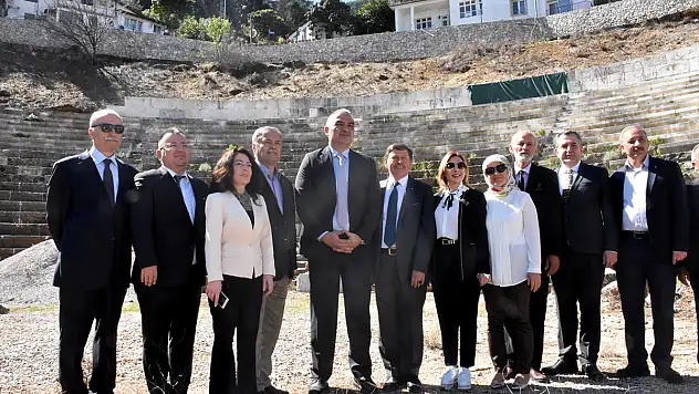 BAKAN ERSOY, FETHİYE DSİ SOSYAL TESİSLERİNDE