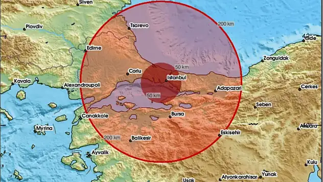 İstanbul'da deprem mi oldu, kaç şiddetinde, ölü veya yaralı var mı, hangi semtlerde hissedildi?