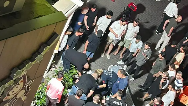 Marmaris'te gece yarısı silahlı çatışma: 1 ölü
