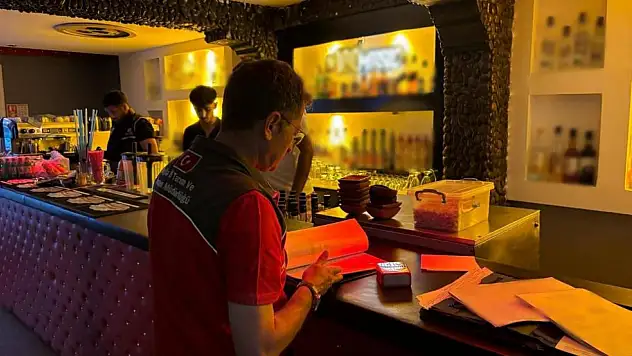 Marmaris'te gıda güvenliği için gece denetimleri sıklaştırıldı