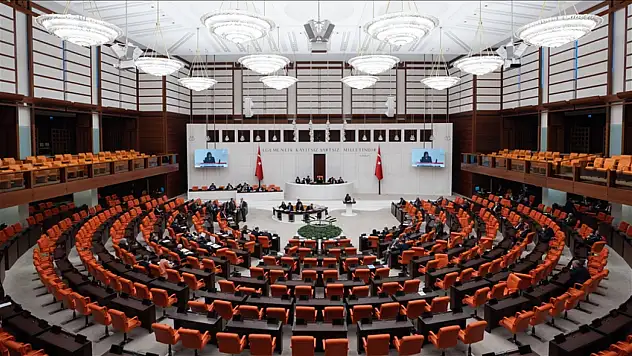 Meclis, haftaya yoğun gündemle başlıyor! İşte ele alınacak konular