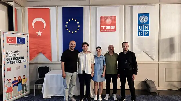Menteşe Belediyesi eğitmenleri İzmir'de eğitim aldı