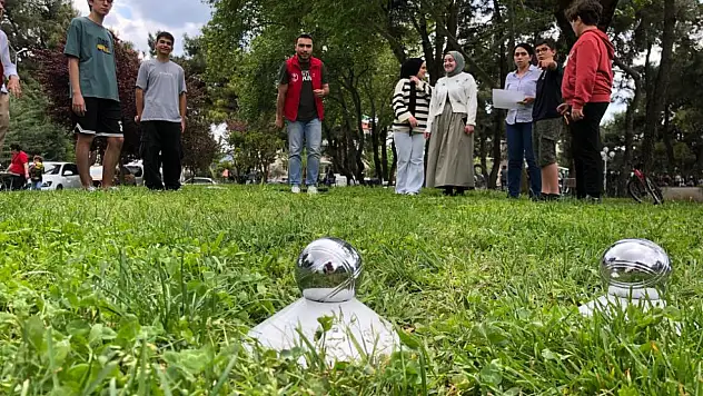 Menteşe'de bocce heyecanı: Gençler spor yaparak sosyalleşiyorlar