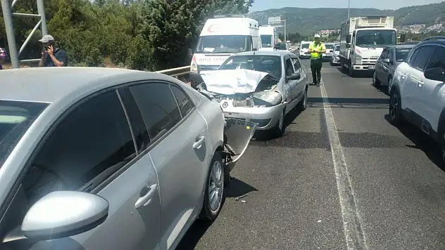 Meteşe'de zincirleme kaza! 3 yaralı