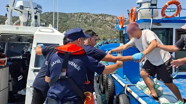 Milas'ta rahatsızlanan vatandaş sahil güvenlik tarafından kurtarıldı
