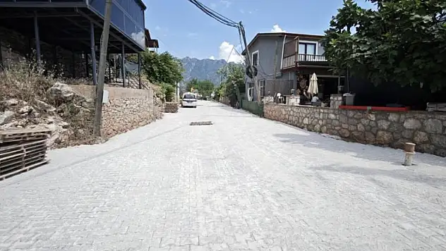 Muğla Büyükşehir'den 13 milyon 800 bin liralık yol yatırımı