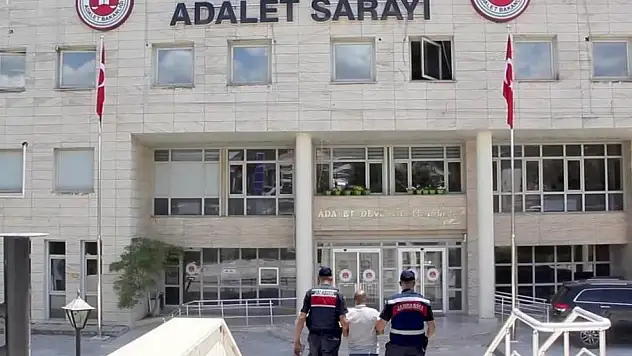 Muğla'da 16 yıl hapis cezası olan dolandırıcı jandarmadan kaçamadı