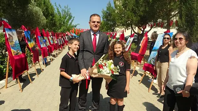 Muğla'da 163 bin öğrenci karne sevinciyle yaz tatiline girdi