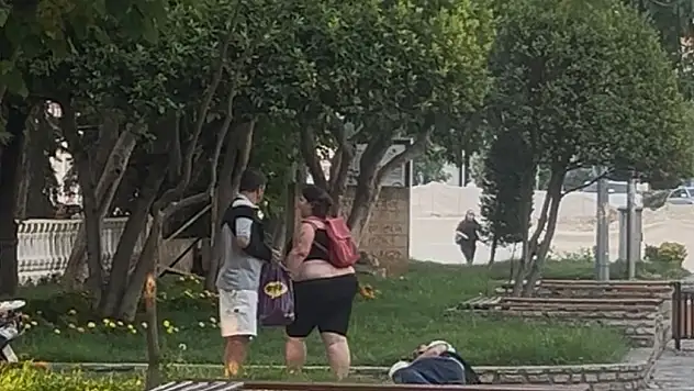 Muğla'da meydan dayağı! Bir kadın, bir erkeği tekmeleyerek dövdü