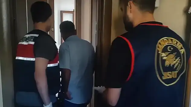 Muğla dahil 17 ilde hesaplarında 90 milyar TL işlem hacmi bulunan organize suç örgütüne operasyon!