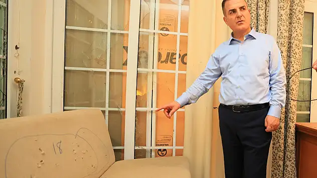 Muğla Valisi İdris Akbıyık hain darbe girişiminin izlerini inceledi