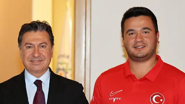 Muğlalı okçu Emircan Haney dünya ikincisi oldu
