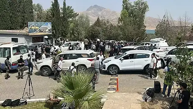 PKK Süleymaniye'de silah bırakıyor!