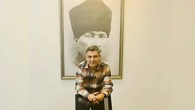Siyasetin dönme dolabı: Özkan Bozkurt her turda başka partide