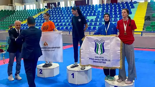 SUBÜ'ya 3 bronz madalya