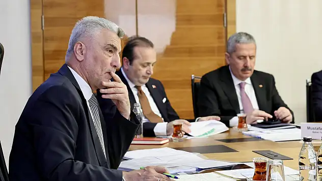 Ticaret Bakanı Bolat: 'Türkiye'miz istikrar, kalkınma ve büyüme yolculuğunu azimle sürdürmektedir'