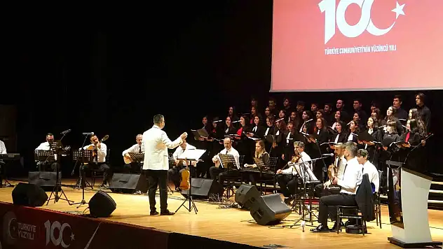 MUĞLA'DAKİ KONSER VE FİLM CUMHURİYET'İN SESİ OLDU.