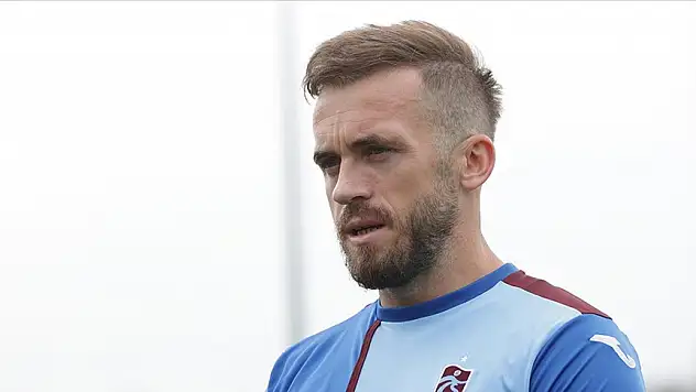TRABZONSPOR'UN YILDIZ OYUNCUSU EDİN VİSCA KONUŞTU