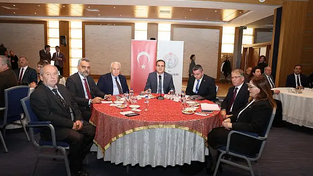 VALİ AKBIYIK: MUĞLA'DA İHRACAT 1 MİLYAR DOLARI AŞTI